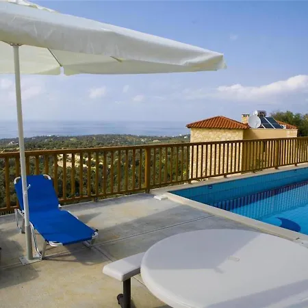 度假居 Comfortable House For 10 Persons, With Swimming Pool *