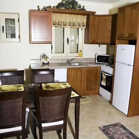度假居 Comfortable House For 10 Persons, With Swimming Pool *